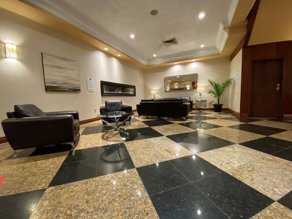 Hotel Universel Монреаль Экстерьер фото
